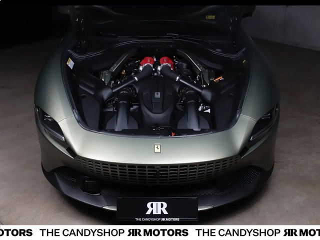 Ferrari Roma Spider