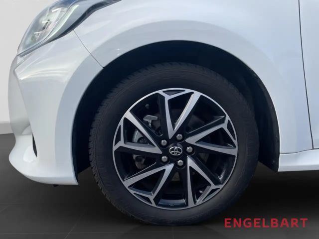 Toyota Yaris Comfort Hybride Team D