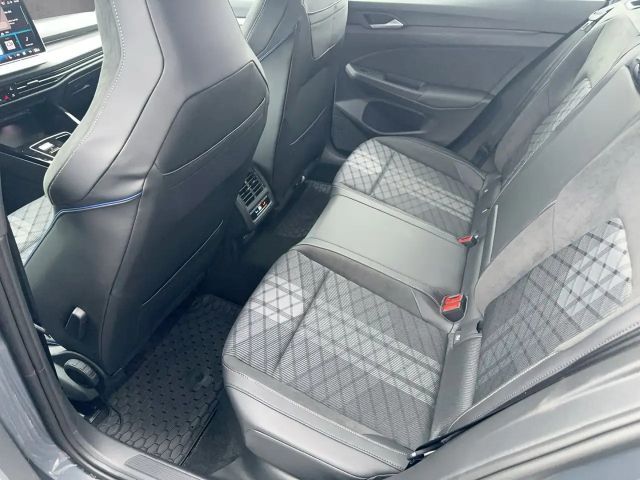 Volkswagen Golf DSG Sport