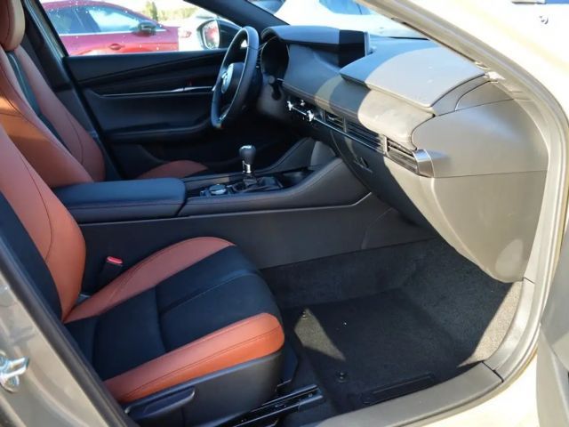 Mazda 3 SkyActiv e-Skyactiv