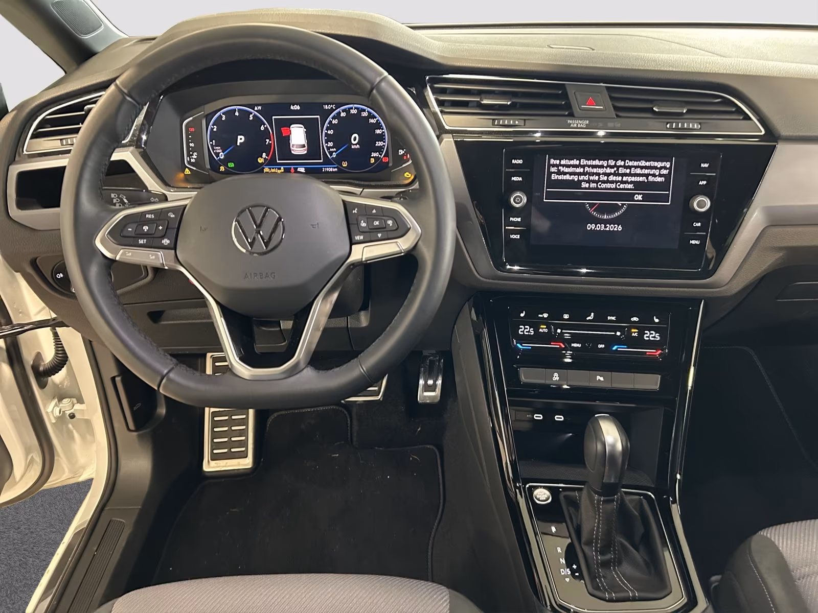 Volkswagen Touran 1.5 TSI DSG Highline R-Line