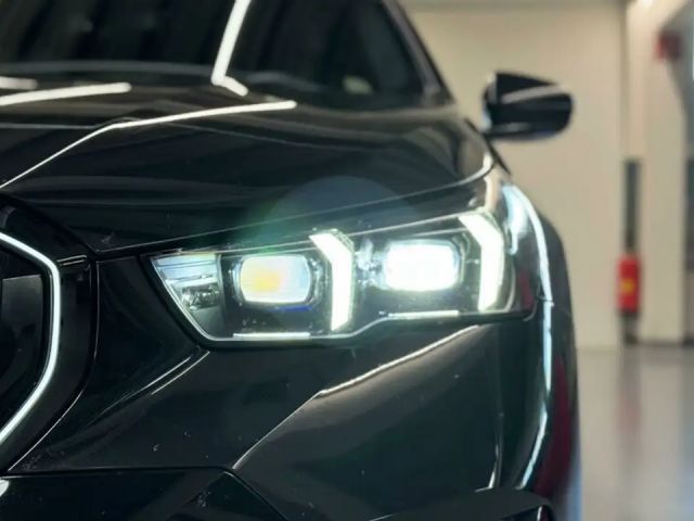 BMW i5 M-Sport Sedan