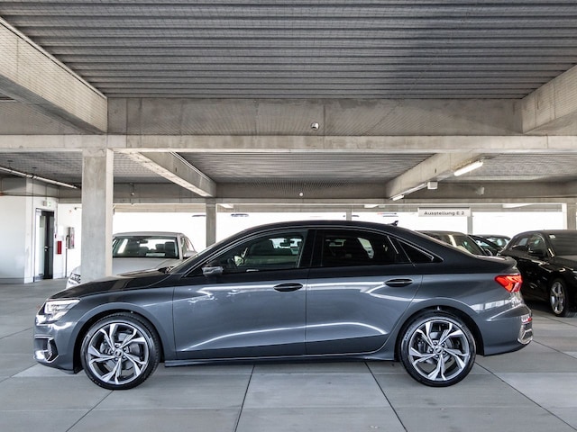 Audi A3 40 TFSI Quattro S-Tronic Sedan