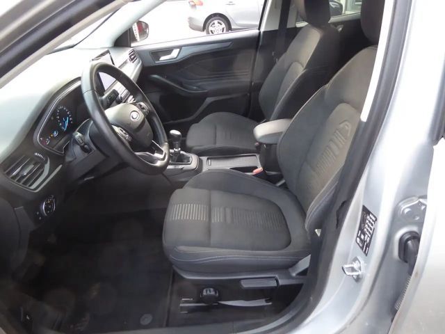Ford Focus Traveller 1,5 EcoBlue ActiveX