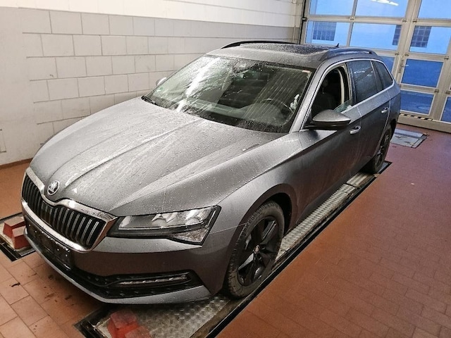 Skoda Superb 2.0 TDI Ambition Combi