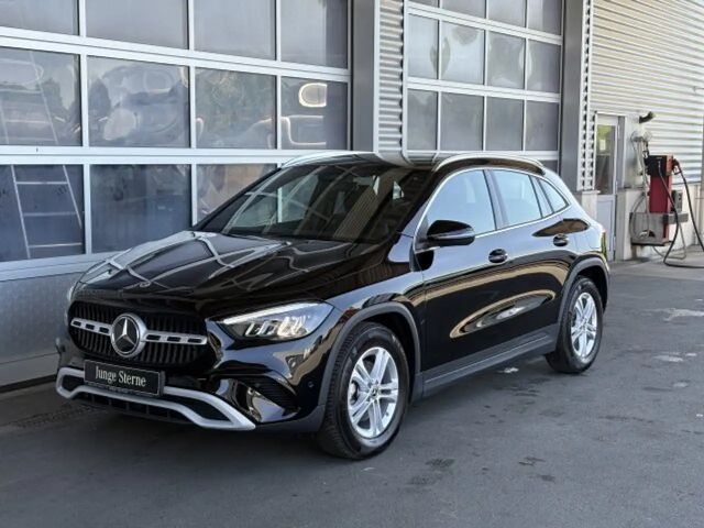 Mercedes-Benz GLA 200 GLA 200 Advanced MBUX NaviPremium LED Kamera DAB