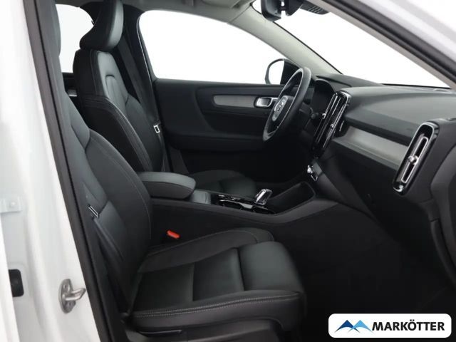 Volvo XC40 Dark Plus