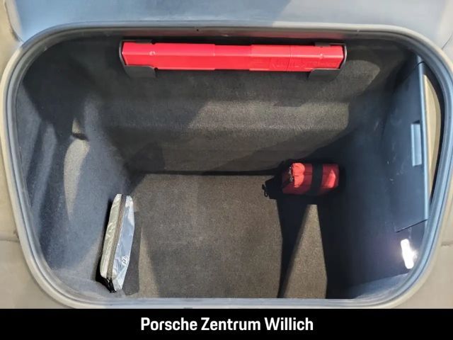 Porsche 992 Carrera Coupé