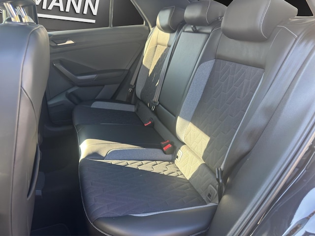 Volkswagen T-Roc 1.5 TSI DSG Move