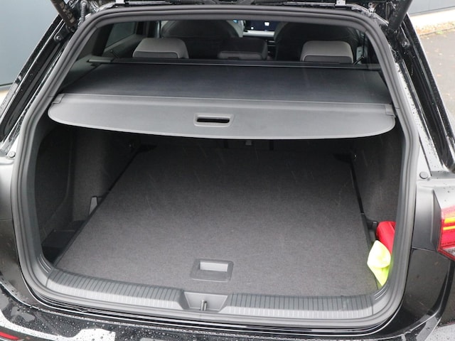 Volkswagen Golf Golf VIII R-Line Variant