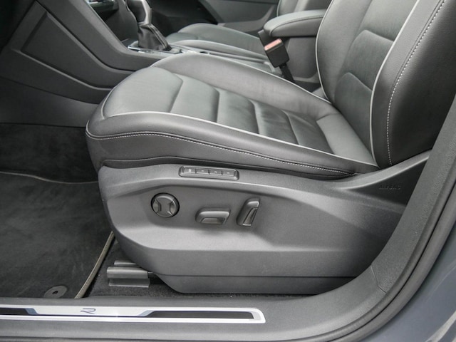 Volkswagen Tiguan 2.0 TSI IQ.Drive R-Line