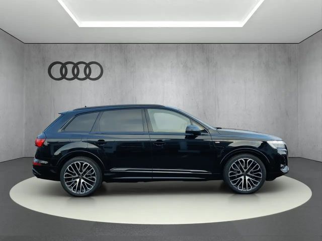 Audi Q7 50 TDI Quattro S-Line