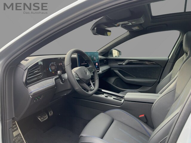 Volkswagen Passat TDI Signature AHK Pano Leder Navi