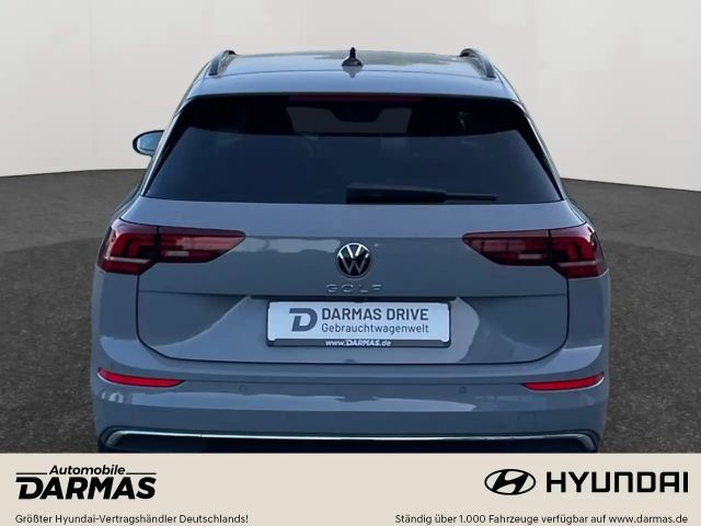 Volkswagen Golf 1.5 TSI Variant