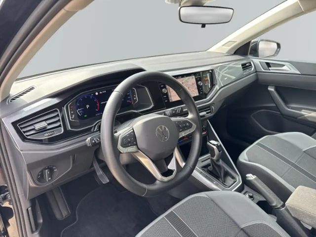 Volkswagen Polo 1.0 TSI DSG Style