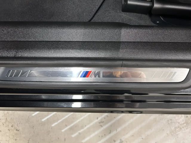 BMW 330 330d M-Sport Sedan xDrive