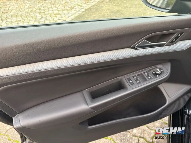 Volkswagen Golf 1.5 TSI Golf VIII Variant