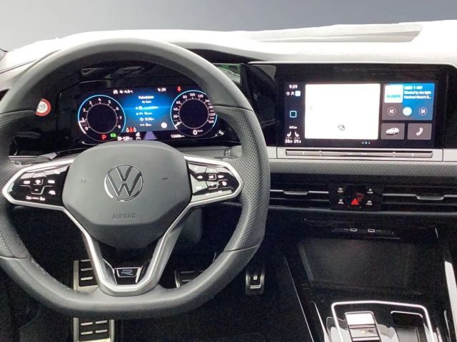 Volkswagen Golf 1.5 eTSI DSG Golf VIII R-Line