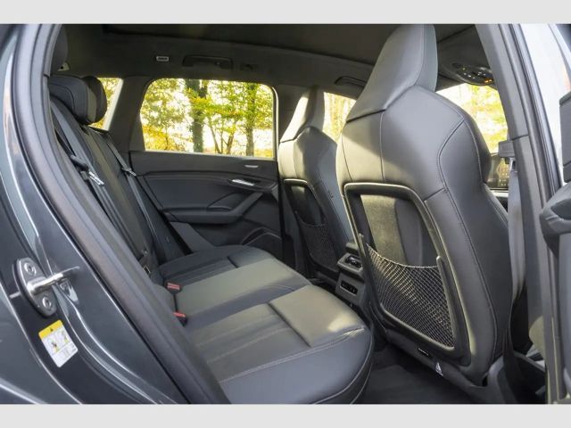 Audi Q6 e-tron S-Line