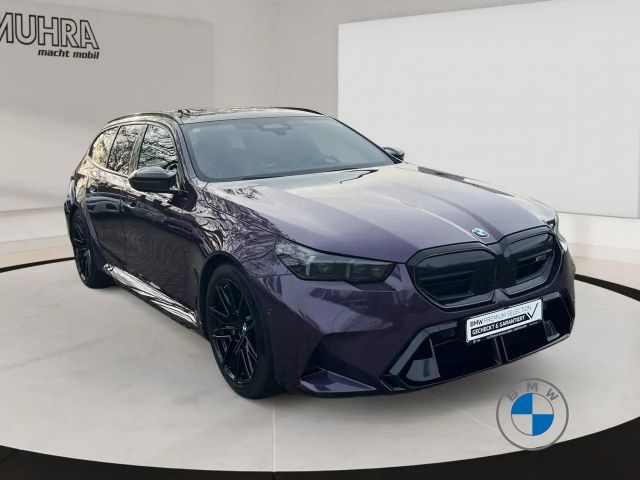 BMW M5 Touring 20/21" Keramik Driver´s Pack Pano AHK