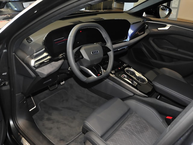 Audi A6 Quattro S-Tronic Sedan