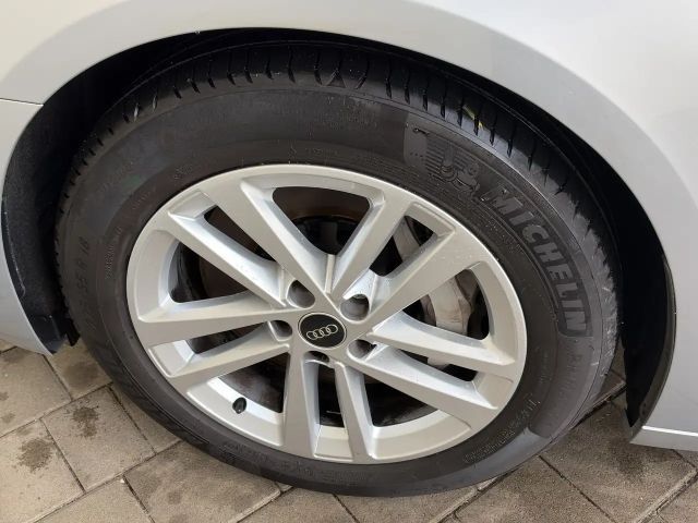 Audi A6 50 TFSI Avant Hybride Quattro