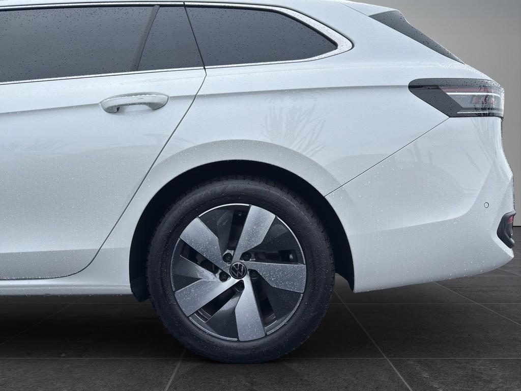 Volkswagen Passat 1.5 eTSI Business Variant