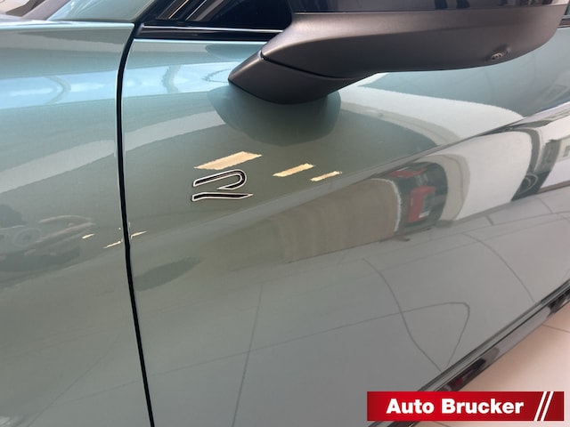 Volkswagen Passat 2.0 TDI R-Line Style