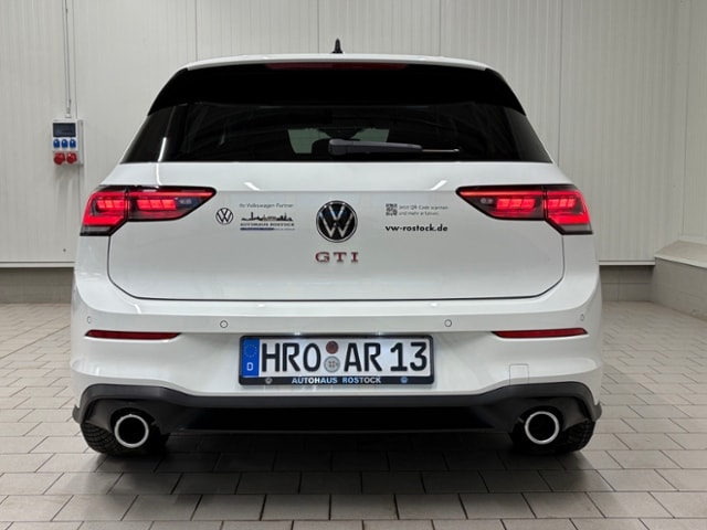 Volkswagen Golf 2.0 TSI DSG Golf VIII