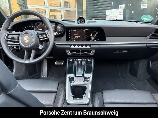 Porsche 992 4 Cabrio Carrera