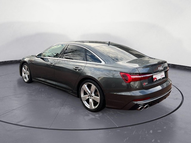 Audi S6 Quattro Sedan