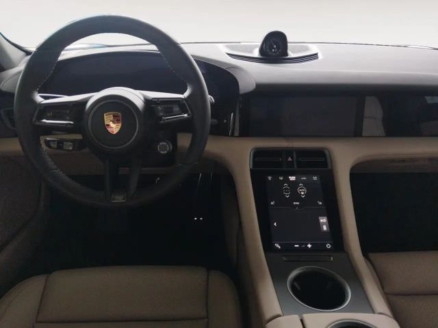 Porsche Taycan 4 Cross Turismo