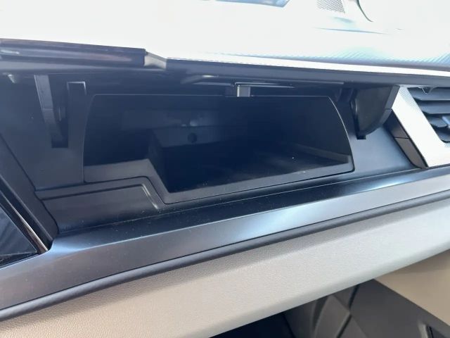 Volkswagen Multivan Business T7