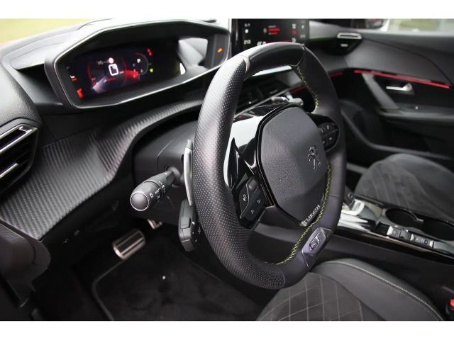 Peugeot 2008 EAT8 GT-Line