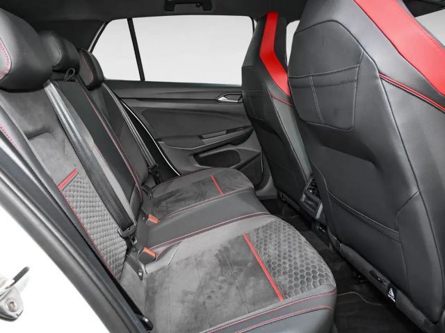 Volkswagen Golf DSG GTI