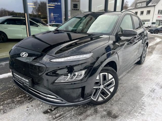 Hyundai Kona 2WD Trend