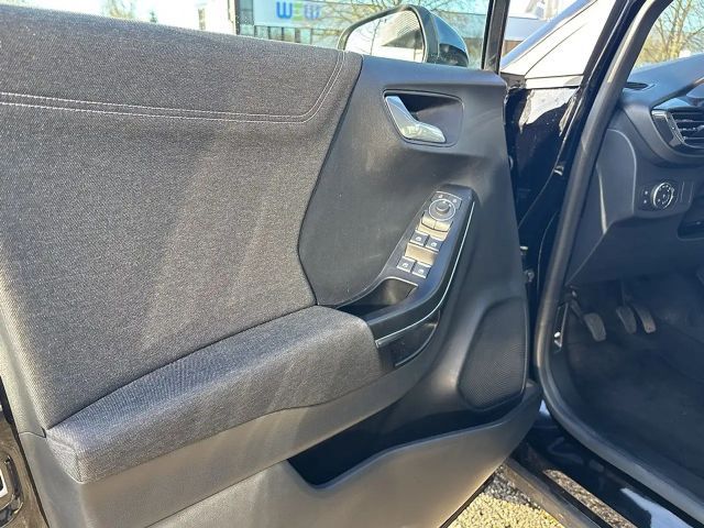 Ford Puma EcoBoost Titanium