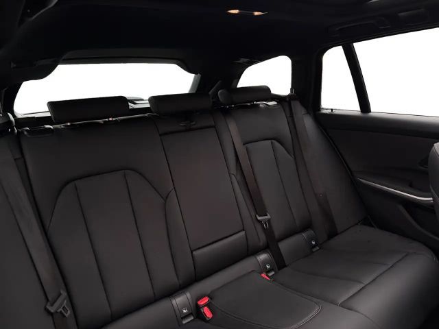 BMW 320 320d M-Sport xDrive