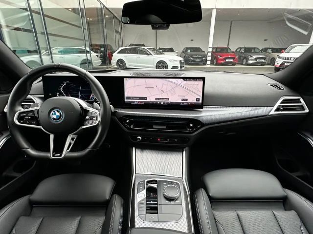 BMW 330 330e M-Sport Touring