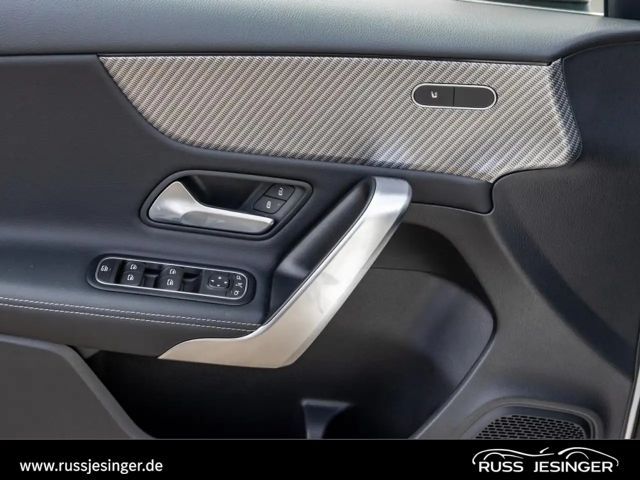 Mercedes-Benz A 180 Progressive