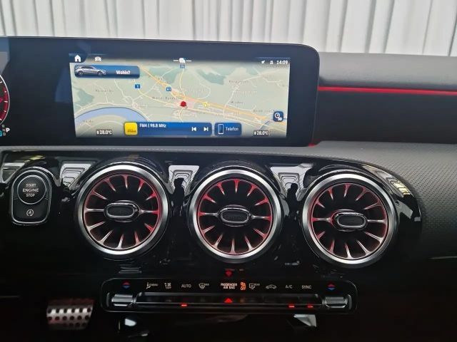 Mercedes-Benz A 180 AMG Line Hatchback