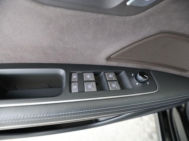 Audi A8 50 TDI Lang Quattro