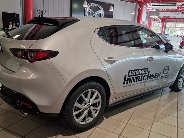 Mazda 3 2.5L SkyActiv e-Skyactiv