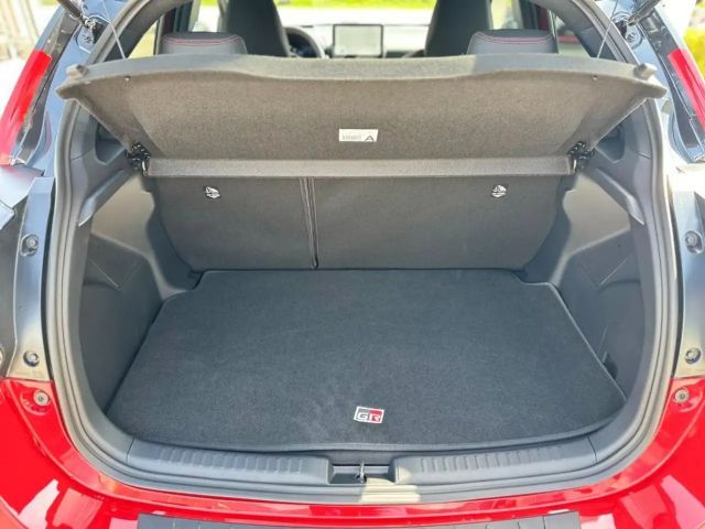 Toyota Yaris GR Hybride VVT-i