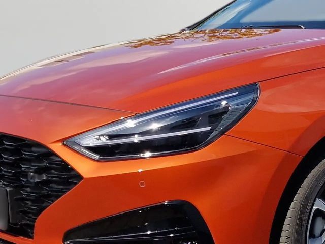 Hyundai i30 Advantage Hybrid T-GDi