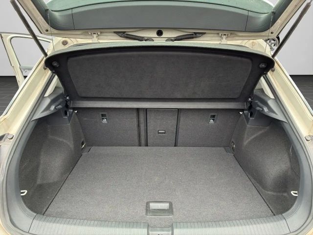 Volkswagen T-Roc 2.0 TDI DSG IQ.Drive Move