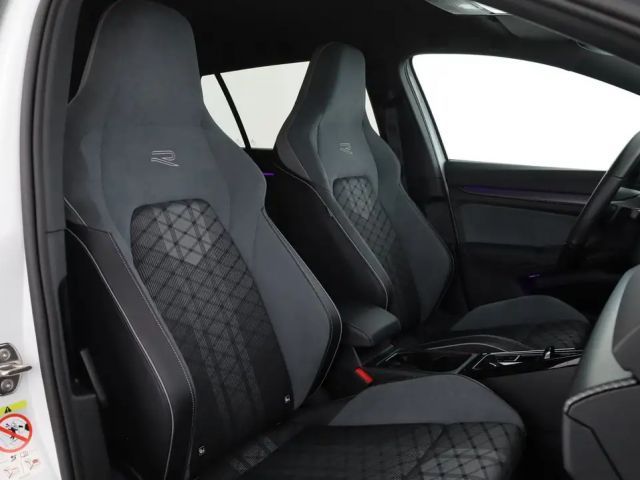 Volkswagen Golf DSG R-Line Variant