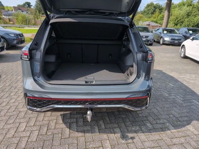 Volkswagen Tiguan 1.5 eTSI DSG R-Line