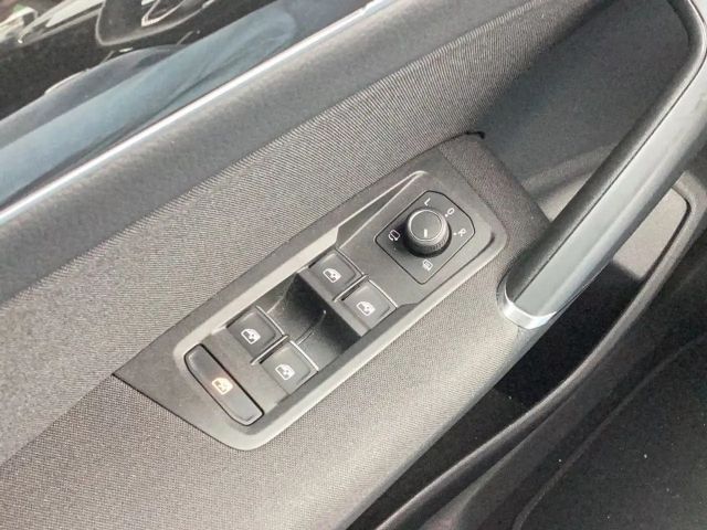 Volkswagen Touran 2.0 TDI DSG Highline