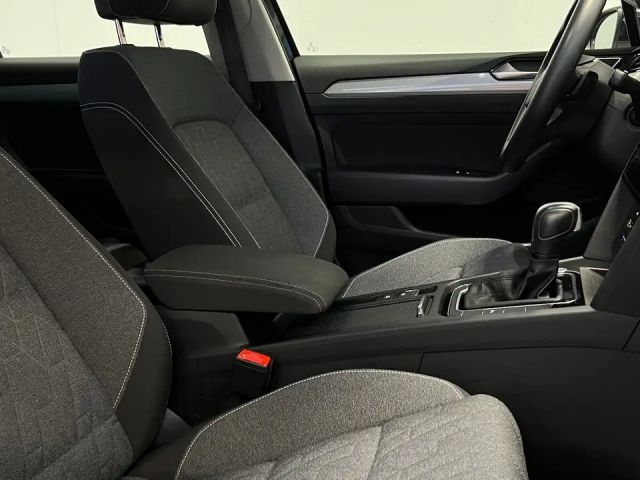 Volkswagen Passat 4Motion Business Variant